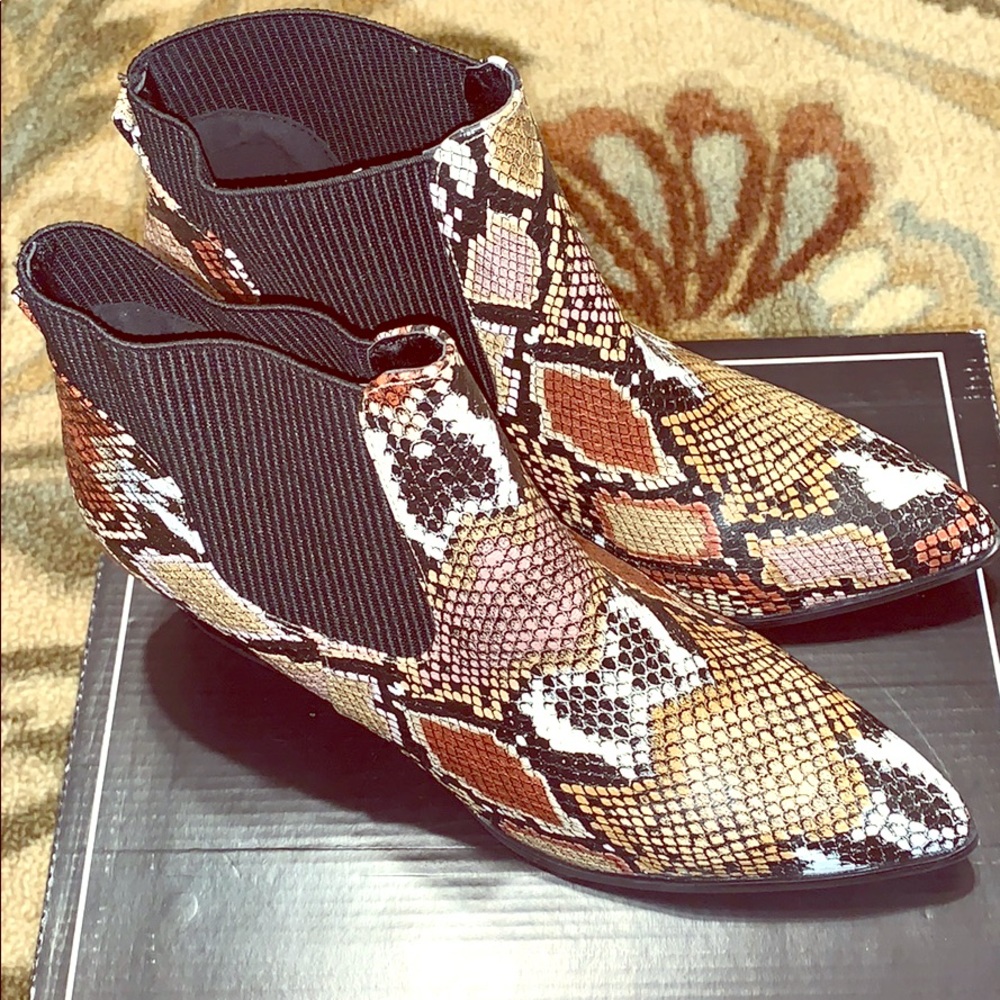NEVER WORN! Qupid booties